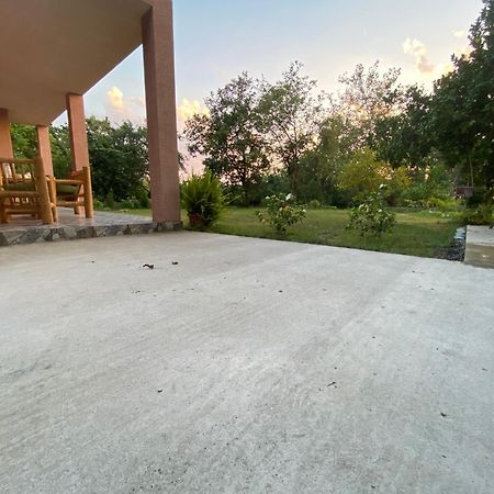 Orange Villa Gonio Dış mekan fotoğraf
